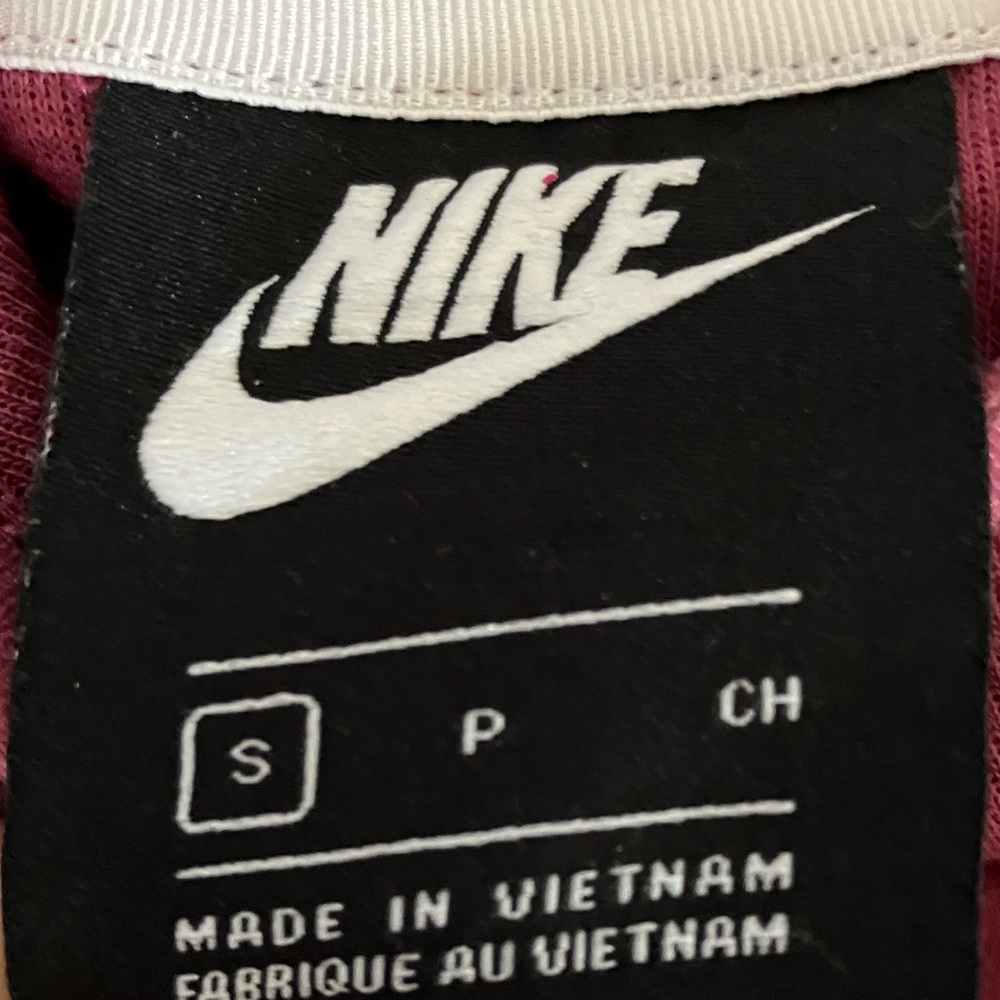 Nike cropped hooded cotton sweatshirt with zipper pockets - Picture 9 of 12
